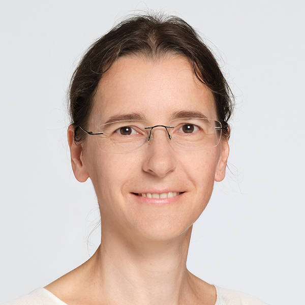 Mag.<sup>a</sup> Dr.<sup>in</sup> Susanne Schweitzer 
